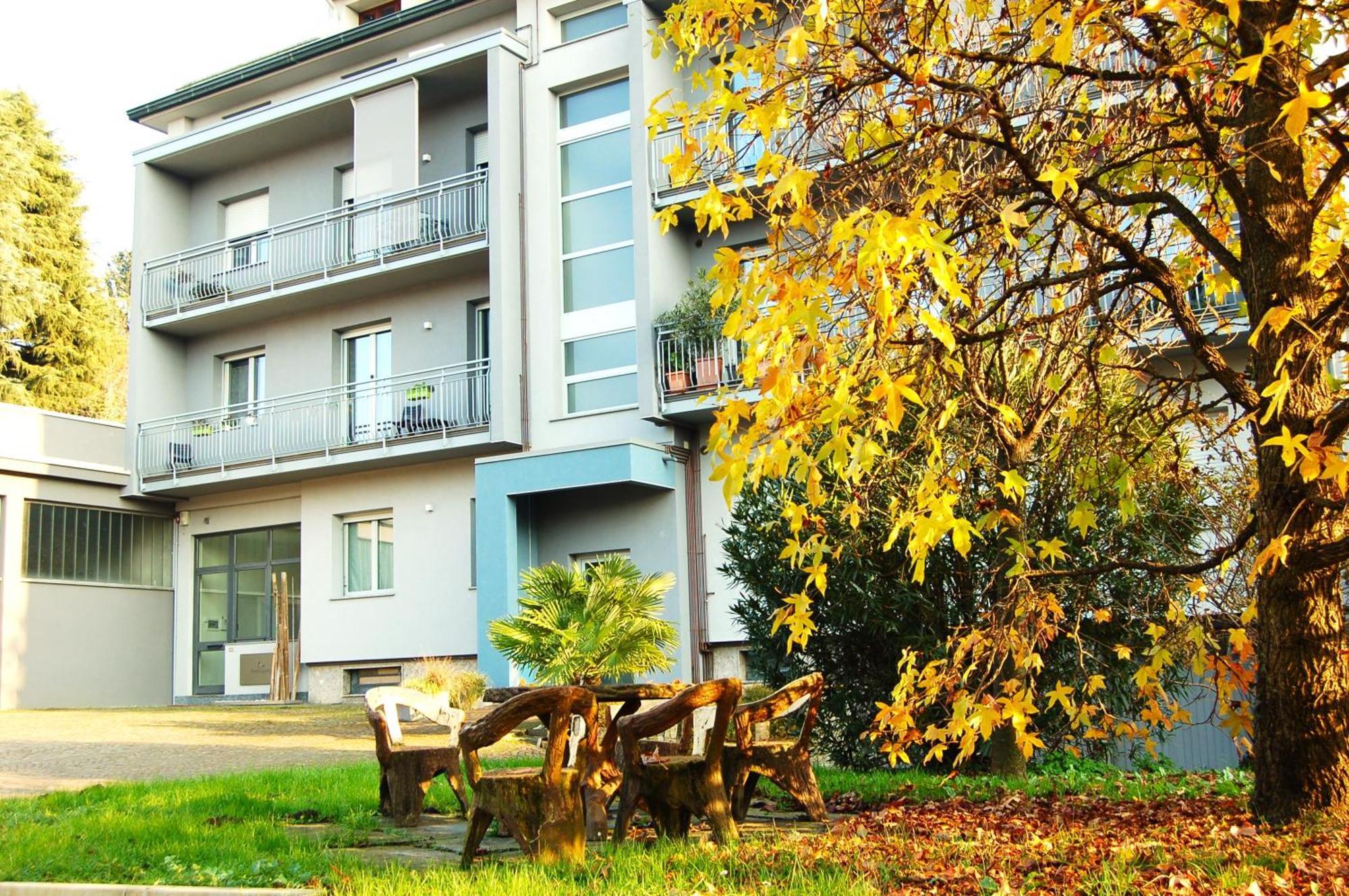 Modern Apartment Luci & Stelle Near Lake Como Nibionno Exterior foto
